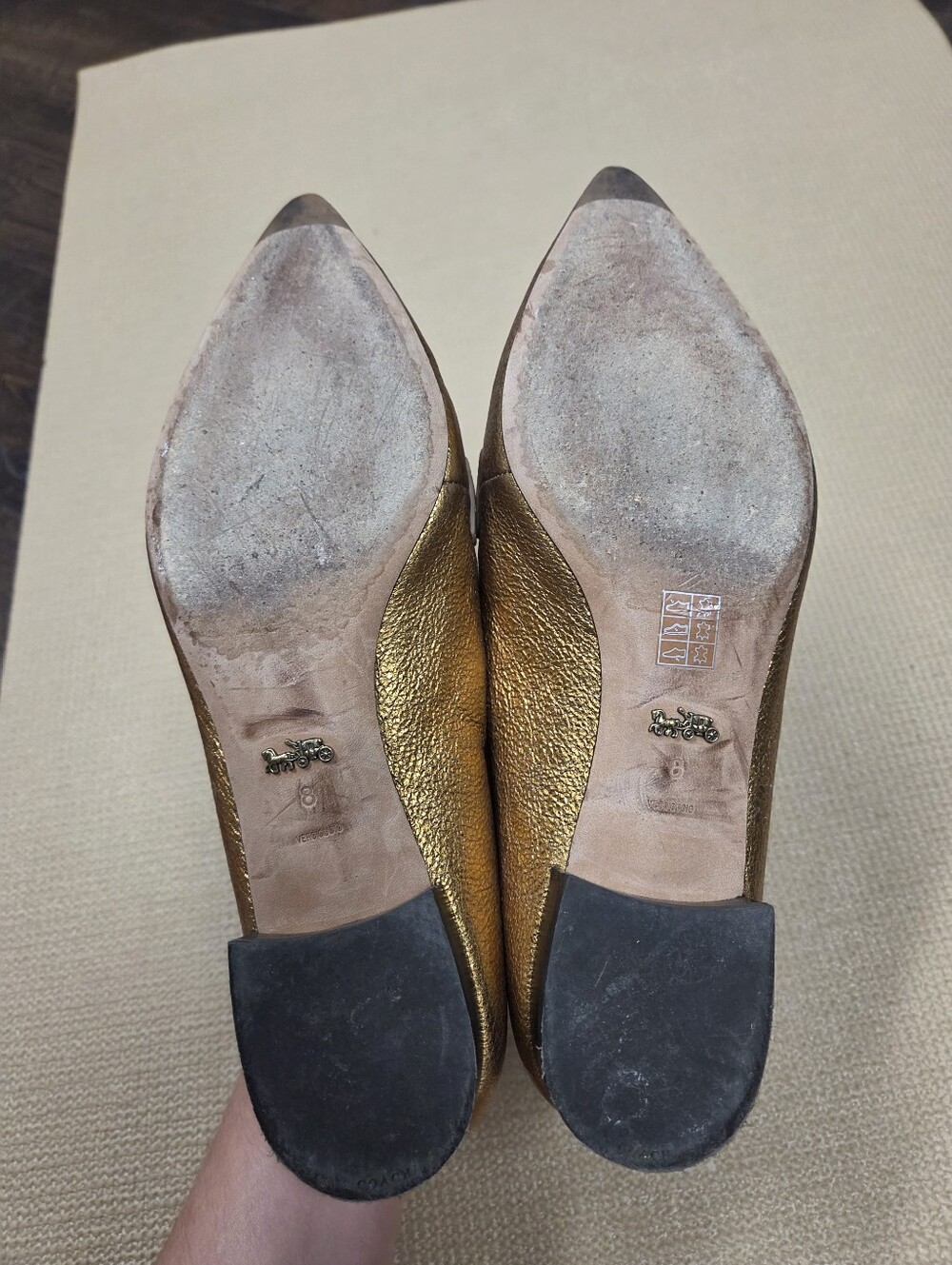 Coach Naomi Metallic Gold Copper Leather Pointed Toe Penny Loafers Size 8 - Picture 7 of 8